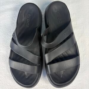 Crocs Women’s 7 Black Strappy Slide Sandals Comfort Lightweight Casual